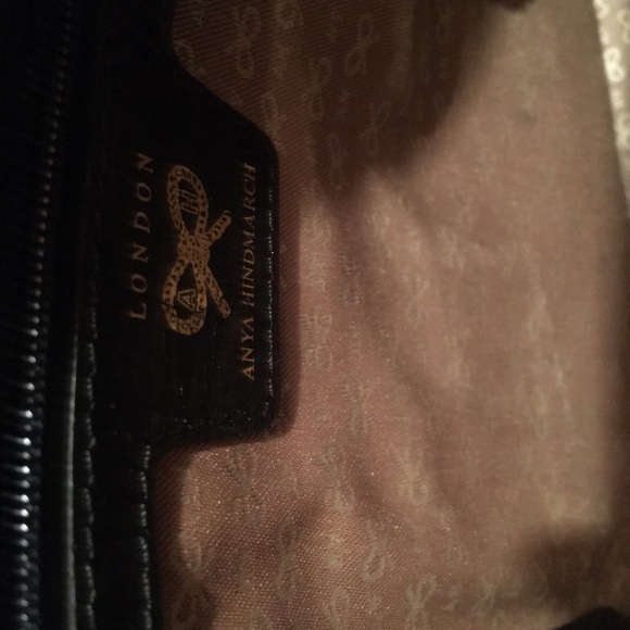 Handbag - Picture 5 of 6